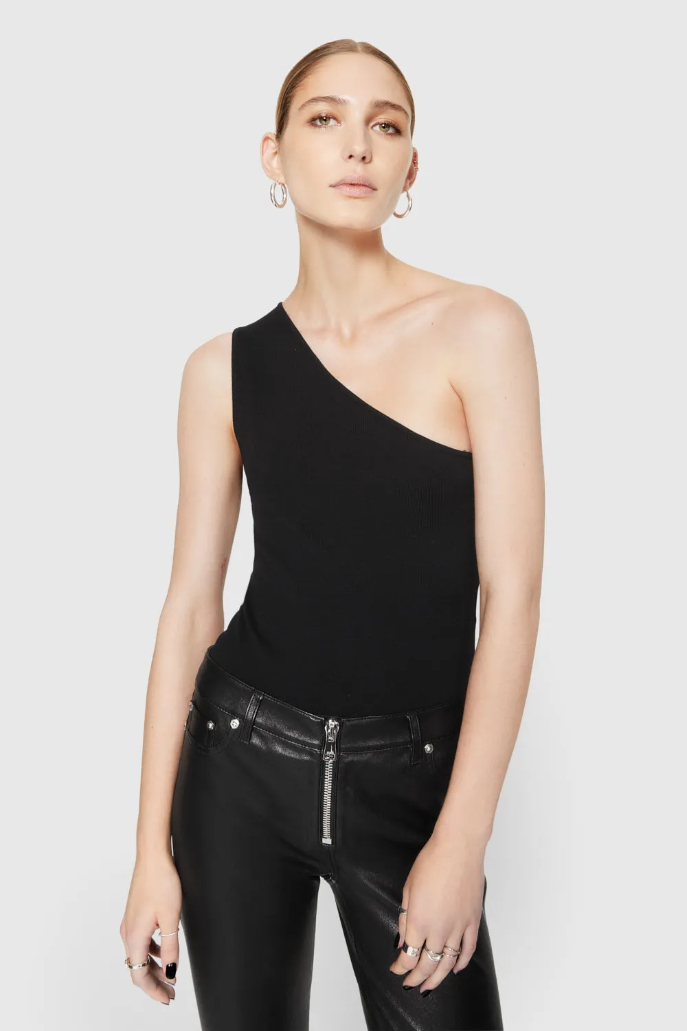 Bonnie One-Shoulder Bodysuit