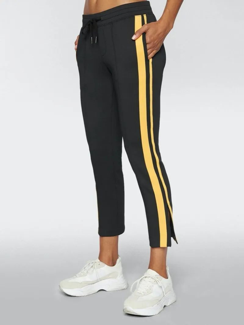 Cropped Track Pant With Sport stripes Black