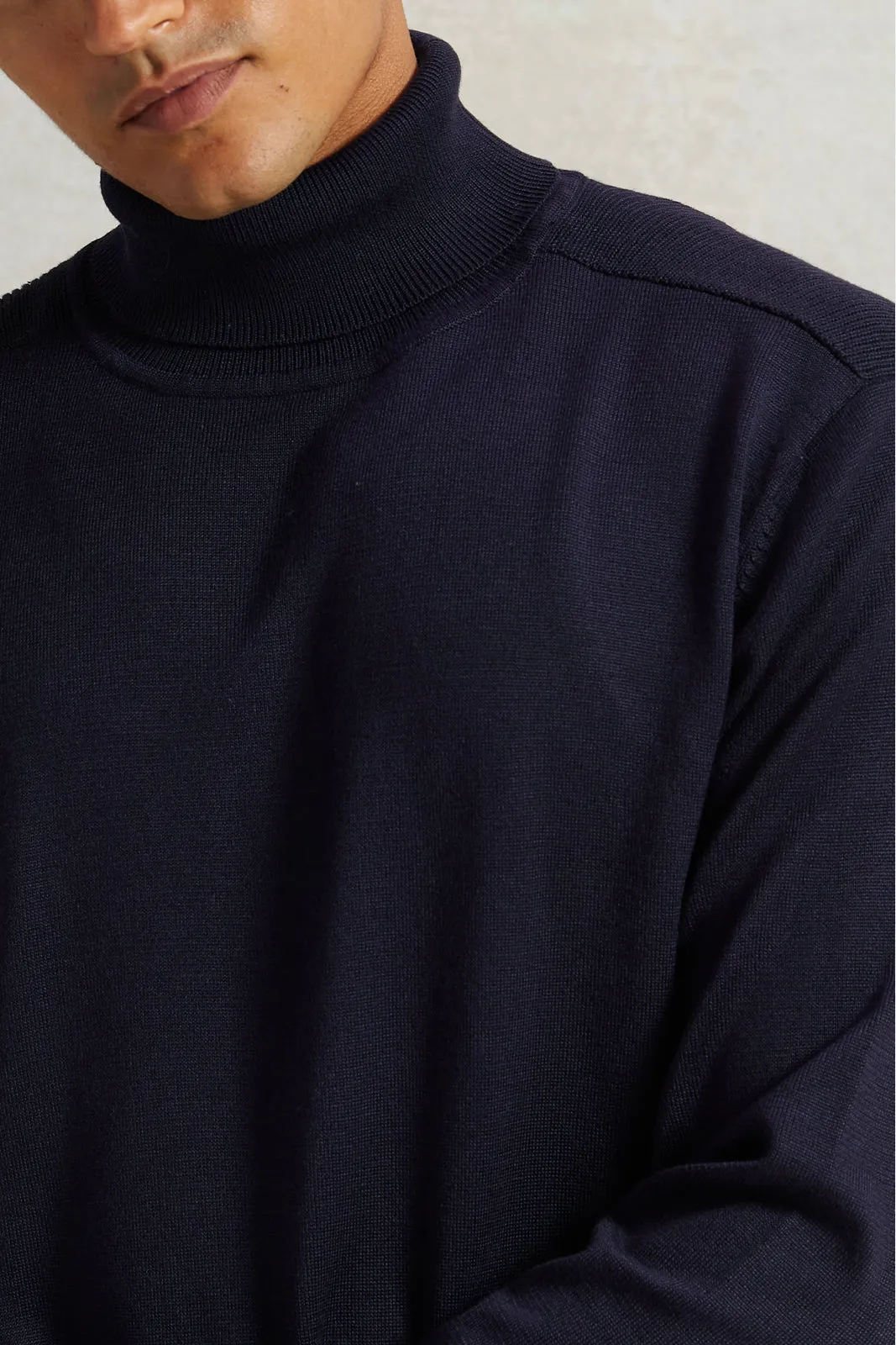 Men Navy Solid Pullover