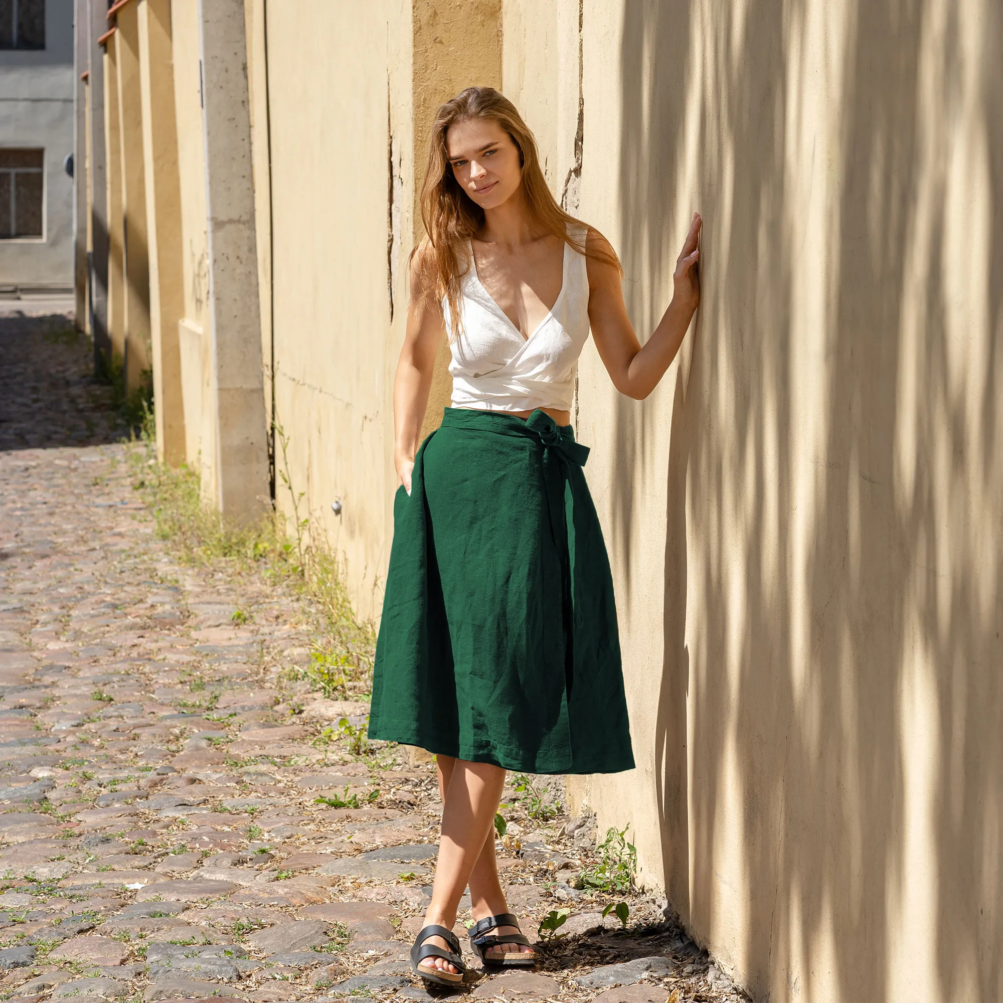 MENIQUE Skirt Beverly