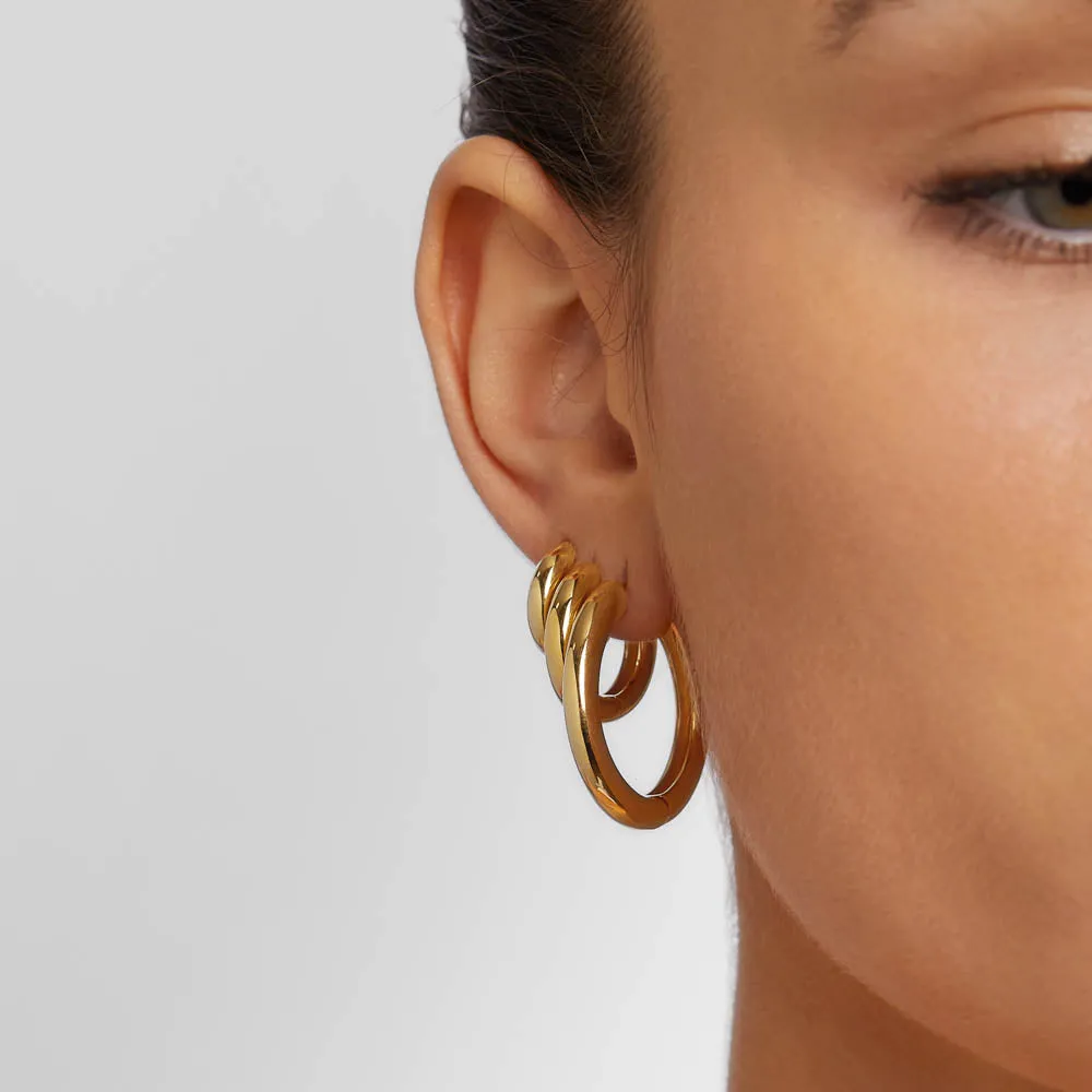 Midi Curve Hoop Earrings in Gold