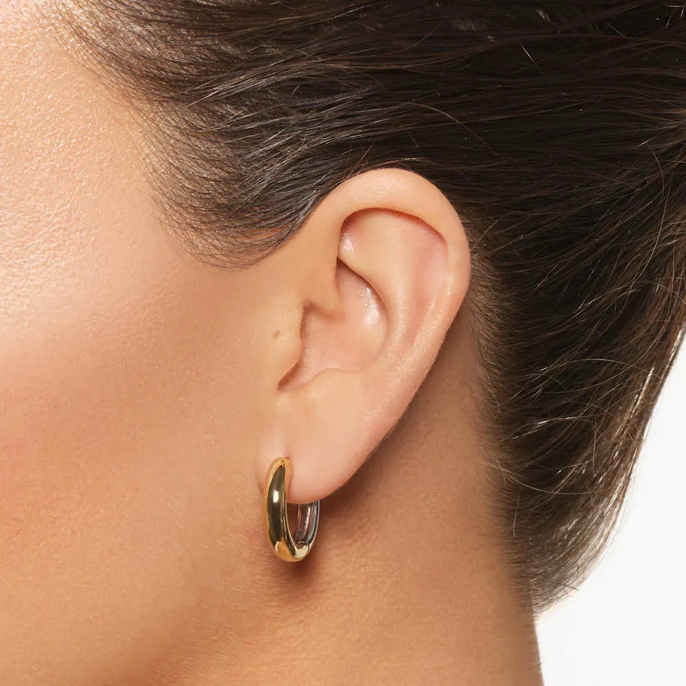 Midi Mixed Metal Reversible Hoop Earring in Gold