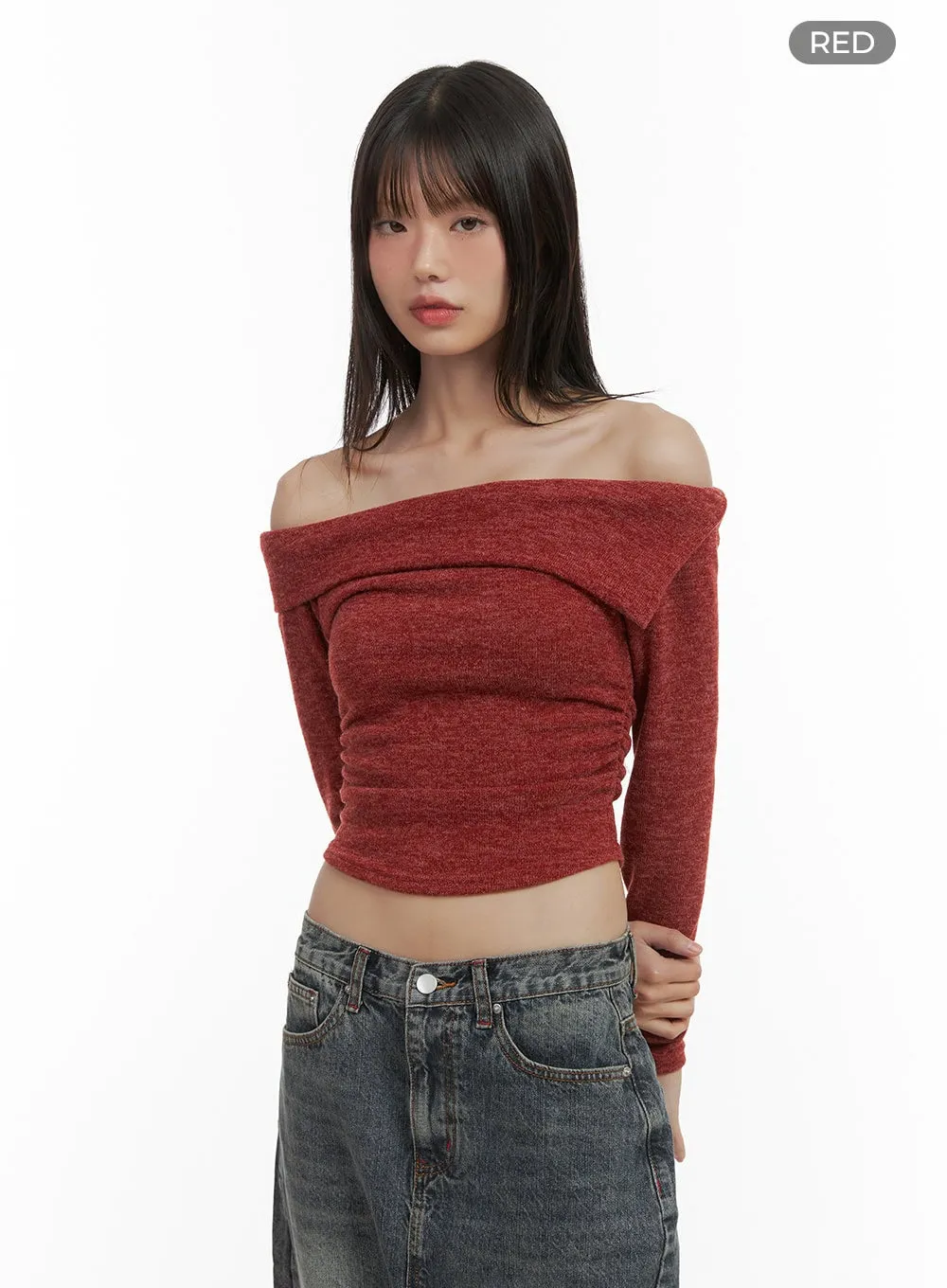 Off-Shoulder Cropped Knit Top CO410