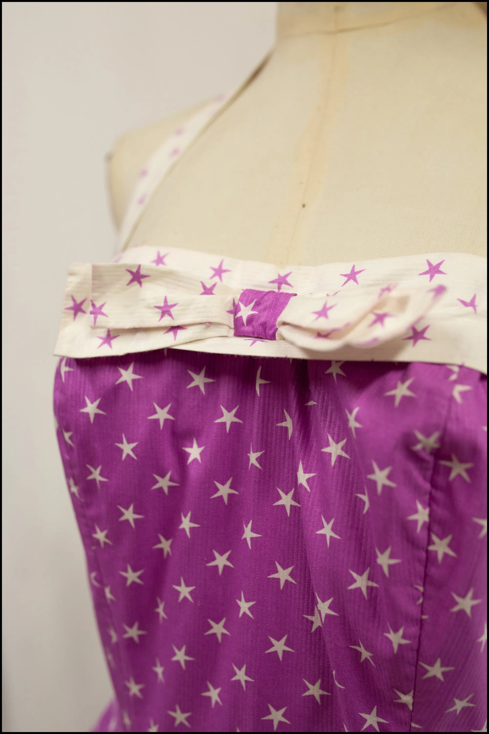 Vintage 1950s Magenta Star Print Dress