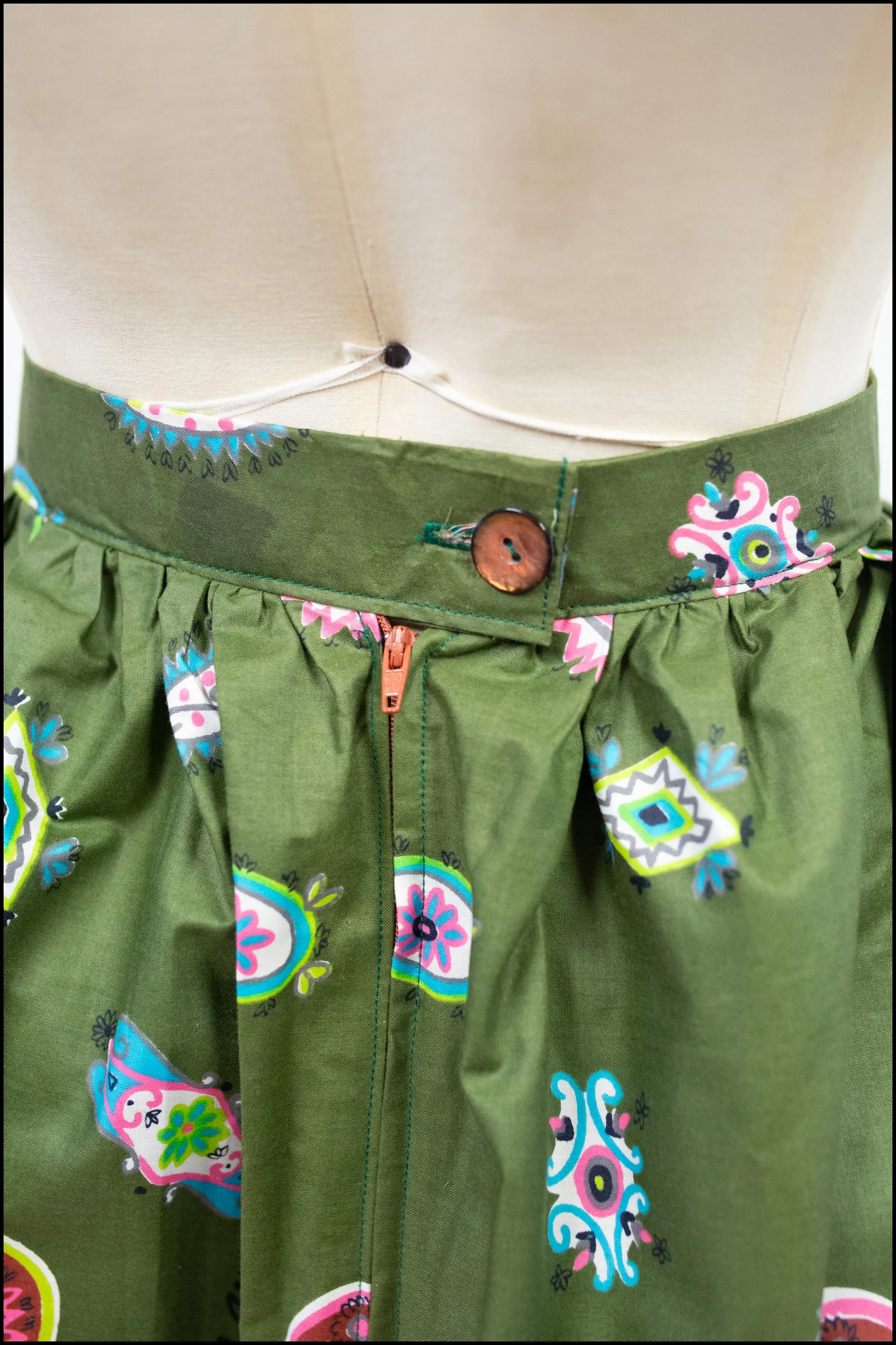 Vintage 1960s Green Romance Print Skirt